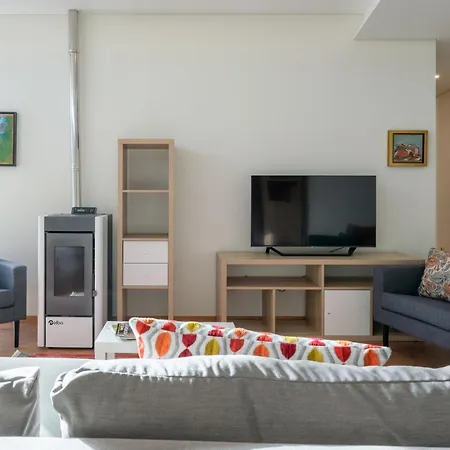 Host Wise - Bright And Cozy House With Dom Luis Bridge View Casa vacanze *