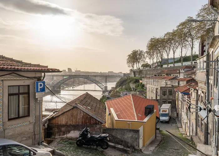 Host Wise - Bright&cozy House With Dom Luís Bridge View Casa de Férias *