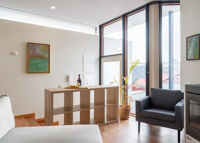 Host Wise - Bright And Cozy House With Dom Luis Bridge View Feriehus *