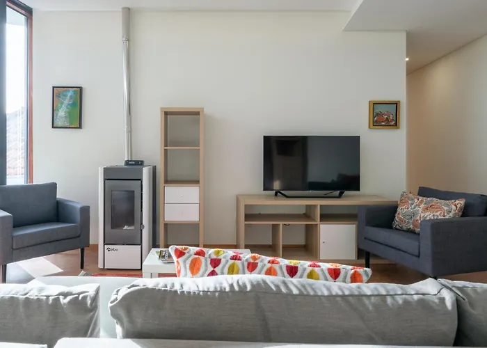 Host Wise - Bright&cozy House With Dom Luís Bridge View Casa de Férias *